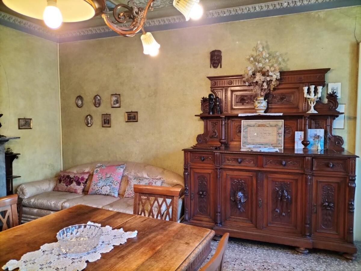 Gio's House Vintage Style