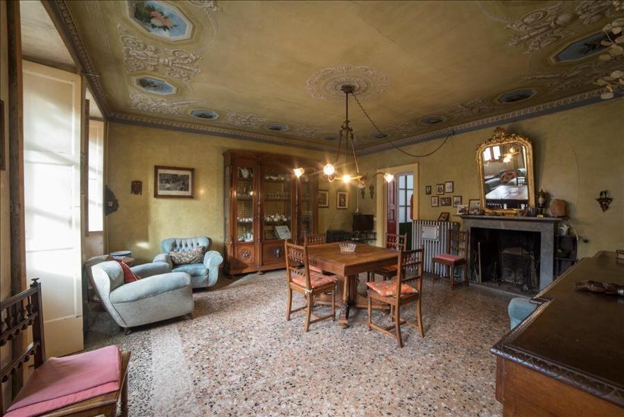 Gio's House Vintage Style Stresa